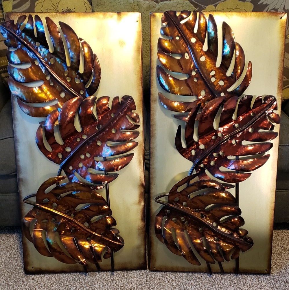 2 Piece Metal Wall Decor